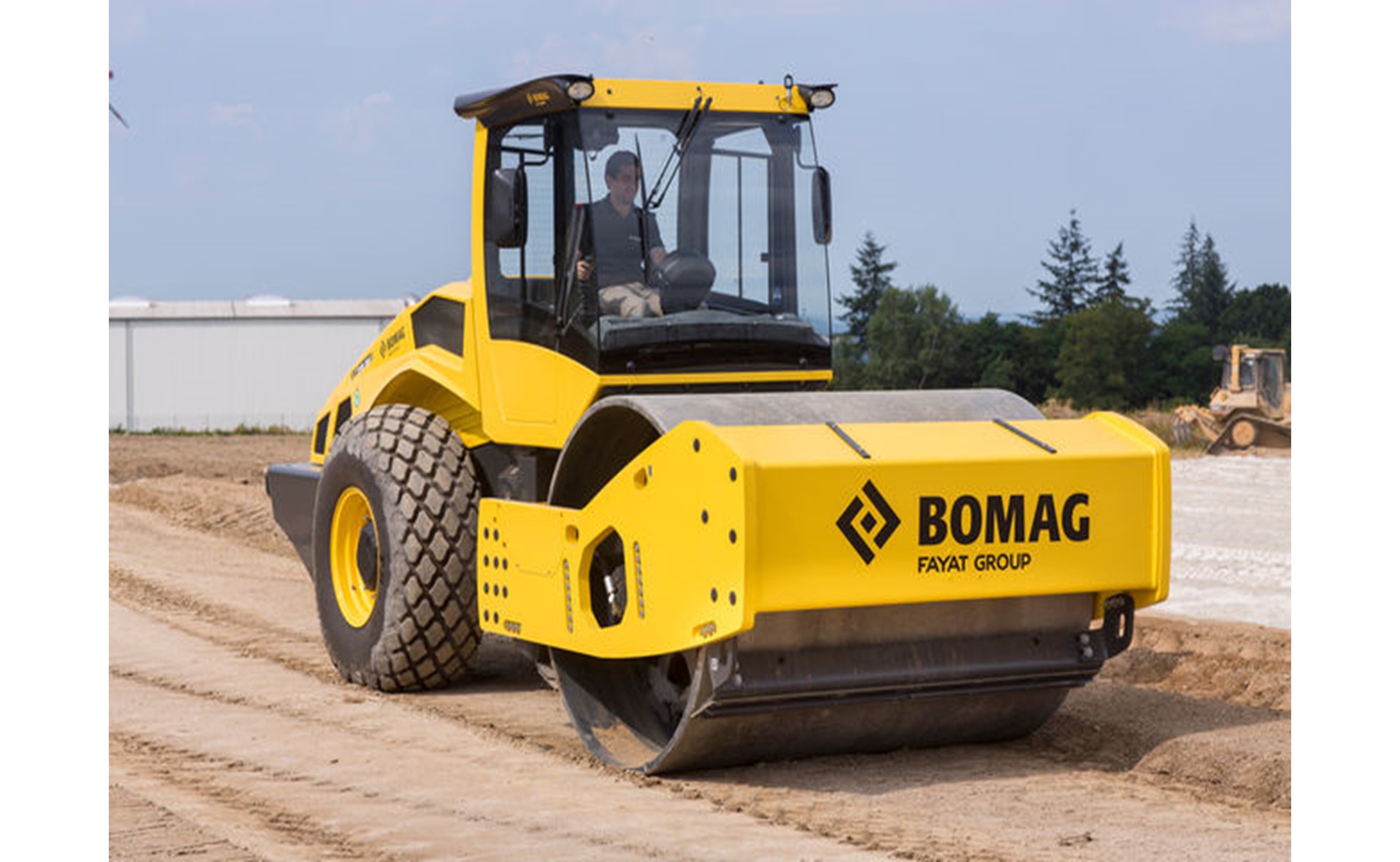 BOMAG 单轮压路机和土壤压实机 型号:BW211D-5, BW213D-5, BW216D-5, BW219D-5, BW226DH-5