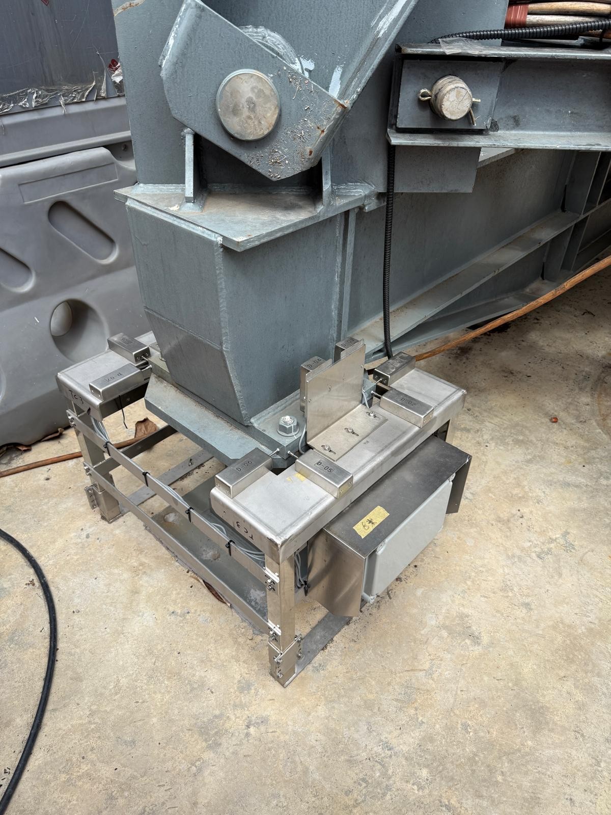 天秤基礎安全監察系統